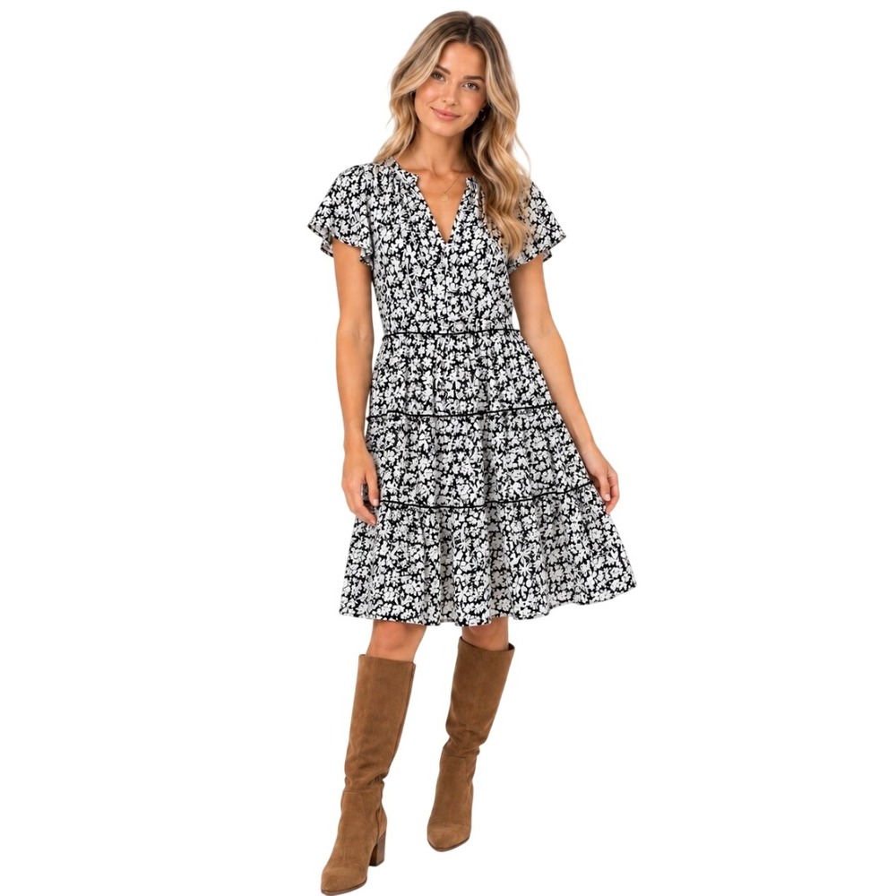 Anthropologie Black White Floral Tiered Mini Dress XS Flutter Sleeve V-Neck